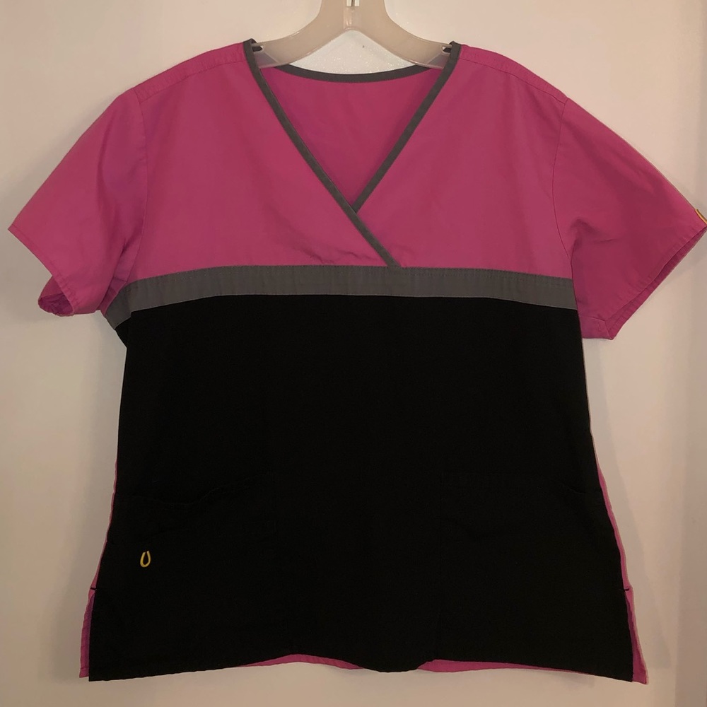 Wonderwink Scrub Top